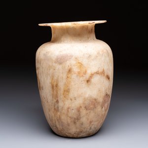 A large Egyptian alabaster jar, probably Middle Kingdom, 1987-1640 B.C. — photo 4