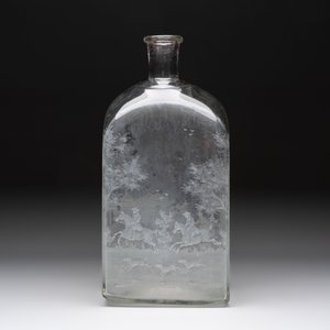 A large engraved glass 'hunting scene' flask, Southern Germany, 18th C. — 照片 3