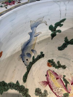 A large famille rose-style 'phoenix' fish bowl or jardinière, Samson, Paris, 19th C. — foto 13