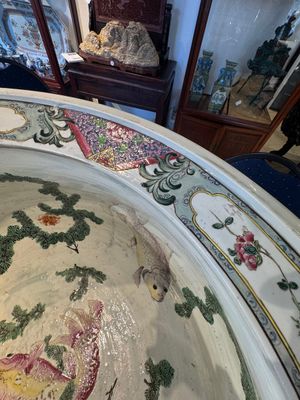 A large famille rose-style 'phoenix' fish bowl or jardinière, Samson, Paris, 19th C. — foto 17