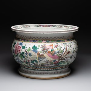 A large famille rose-style 'phoenix' fish bowl or jardinière, Samson, Paris, 19th C. — foto 1