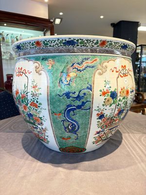 A large famille verte-style 'Flower Basket' scroll pot or fish bowl, Samson, Paris, 19th C. — photo 8