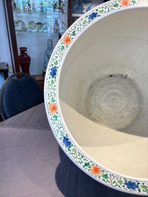A large famille verte-style 'Flower Basket' scroll pot or fish bowl, Samson, Paris, 19th C. — foto 17