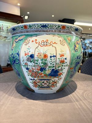 A large famille verte-style 'Flower Basket' scroll pot or fish bowl, Samson, Paris, 19th C. — foto 5