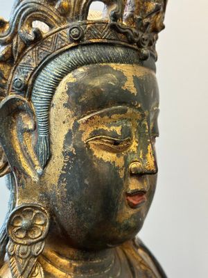 A large fine Chinese gilt-lacquered bronze sculpture of a Bodhisattva, Ming — photo 22