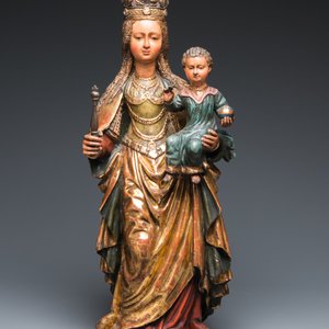 A large Flemish polychromed wood sculpture of the Virgin with Child, 16/17th C. — photo 2