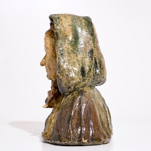 A large Flemish pottery bust of a Bruges lady, prob. Vandevoorde workshop, 20th C. — photo 5
