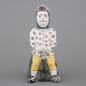A large French faience pitcher, "Jacquot", Lille, 18th C. — photo 5