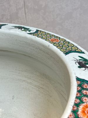 A large French famille verte-style 'Lotus Pond with Birds' fish bowl or jardinière, Samson, Paris, 19th C. — 照片 13