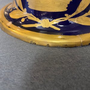 A large French Napoleonic Sèvres-style vase with gilded bronze mounts, signed Desprez, 19th C. — 照片 11