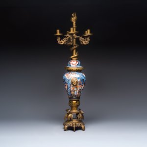 A large gilt-bronze-mounted Japanese Imari vase adapted as candelabra, 19th C. — foto 4