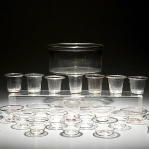A large glass bowl and 27 smaller bowls, England or France, 19th C. — photo 1