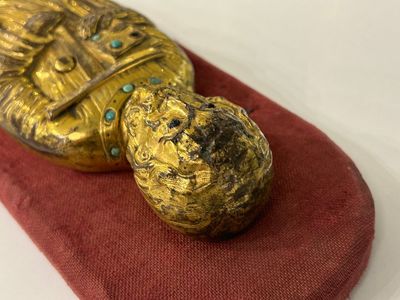 A large inlaid gilt copper applique of Saint Anthony, Limoges, France, 13th C. or later — photo 13