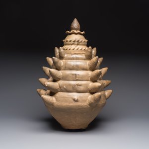 A large inscribed Chinese spiked funerary jar and cover, Northern Song, dated 1026 — foto 2