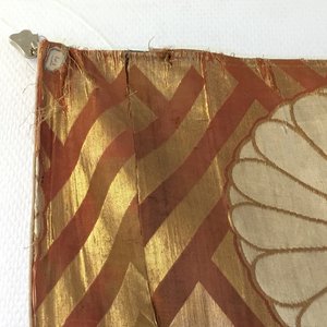 A large interesting Chinese dragon tapestry with gold wire, 18/19th C. — foto 20
