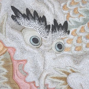 A large interesting Chinese dragon tapestry with gold wire, 18/19th C. — foto 8