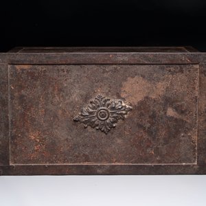A large iron strongbox with three keys, France or Germany, 19th C. — photo 6
