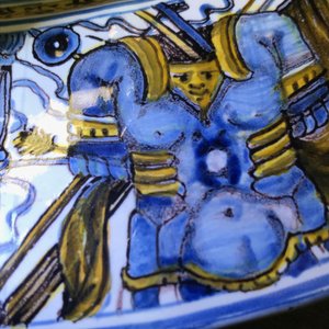 A large Italian maiolica 'Alexander the Great' armorial charger, Francesco Grue workshop, Castelli, 17th C. — photo 11