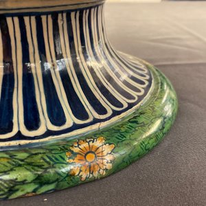 A large Italian maiolica footed bowl with Amor, Montelupo or Caffagiolo, 1st half 16th C. — photo 19