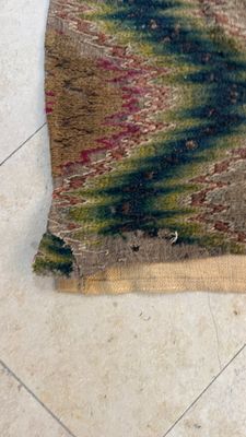 A large Italian woollen embroidered 'Bargello' or flame stitch wall hanging, 18th C. — foto 11
