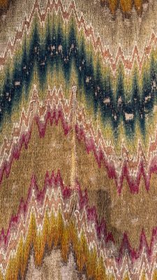 A large Italian woollen embroidered 'Bargello' or flame stitch wall hanging, 18th C. — foto 18