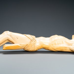 A large ivory Corpus Christi, probably France, 19th C. — 照片 11