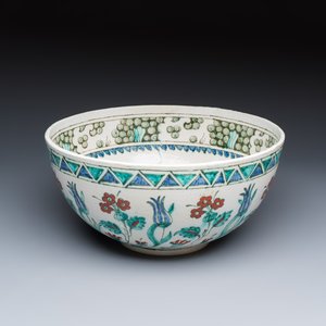 A large Iznik-style bowl, probably Samson — photo 1