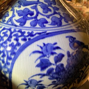 A large Japanese blue and white Arita bottle vase, Edo, 17th C. — 照片 8