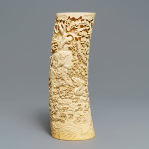 A large Japanese carved ivory brush pot, Meiji, 19th C. — photo 2
