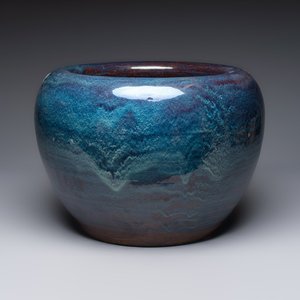 A large Japanese flambé-glazed globular jardinière, 19/20th C. — photo 1