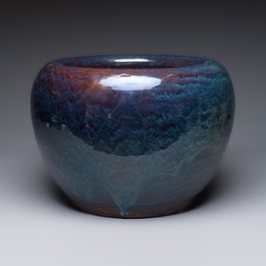 A large Japanese flambé-glazed globular jardinière, 19/20th C. — photo 3