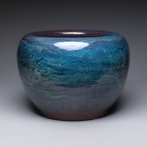A large Japanese flambé-glazed globular jardinière, 19/20th C. — photo 4