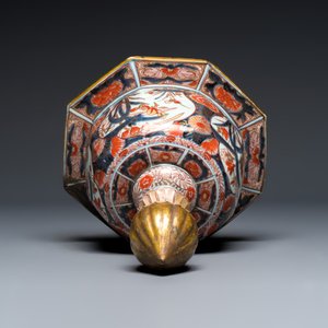 A large Japanese Imari covered vase with landscape design — foto 8