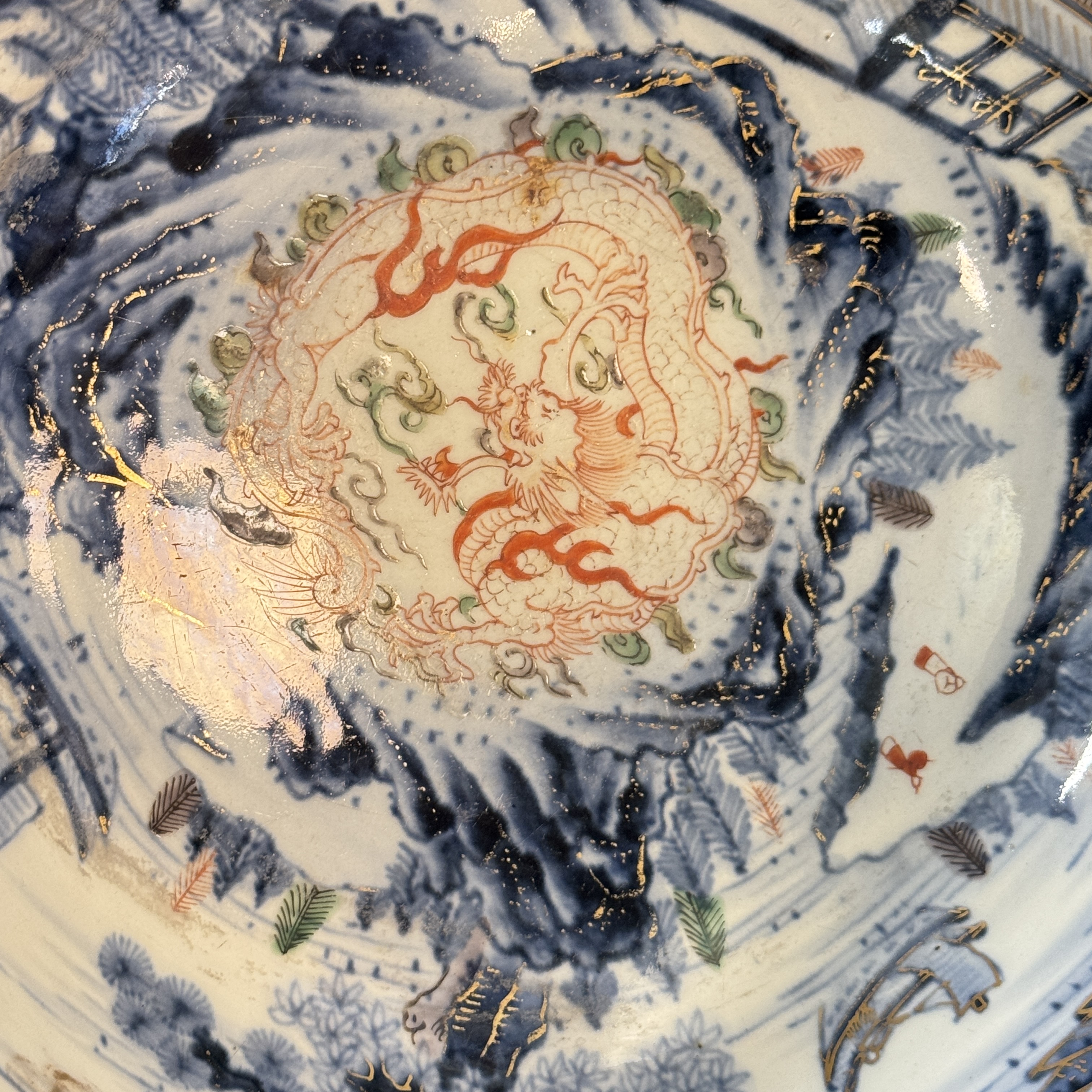 A large Japanese Imari 'Landscape' bowl — foto 7