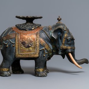 A large Japanese inlaid bronze model of an elephant, Japan, 19th C. — photo 4