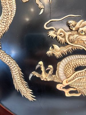 A large Japanese mother-of-pearl and bone-inlaid lacquer 'dragon' dish, Meiji, 19th C. — photo 12