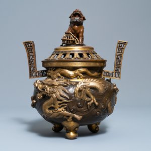 A large Japanese parcel-gilt bronze okimono of Benkei holding a koro or incense burner, attr. to Miyao Eisuke, Meiji, ca. 1900 — 照片 8