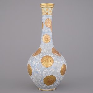 A large Japanese Satsuma vase for the Persian market, 19th C. — photo 1
