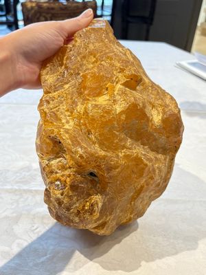 A large lump of copal or amber, 4220 grams — foto 6