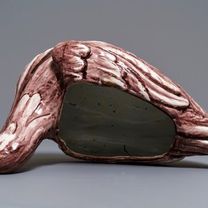A large manganese Brussels faience partridge tureen, 18th C. — 照片 7
