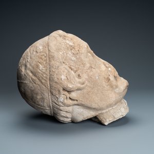 A large marble head of a prelate, Italy, 17th C. — photo 4