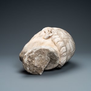 A large marble head of a prelate, Italy, 17th C. — photo 6