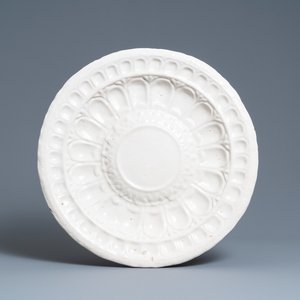 A large monochrome white lobed dish, Saint Jean du Désert or Marseille, France, 17th C. — photo 1