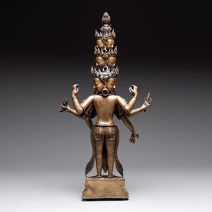 A large Nepalese copper alloy Avalokiteshvara, 19/20th C. — photo 5