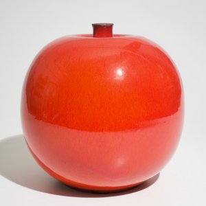 A large oxblood glazed modernist globular vase, Perignem, 2nd half 20th C. — photo 3