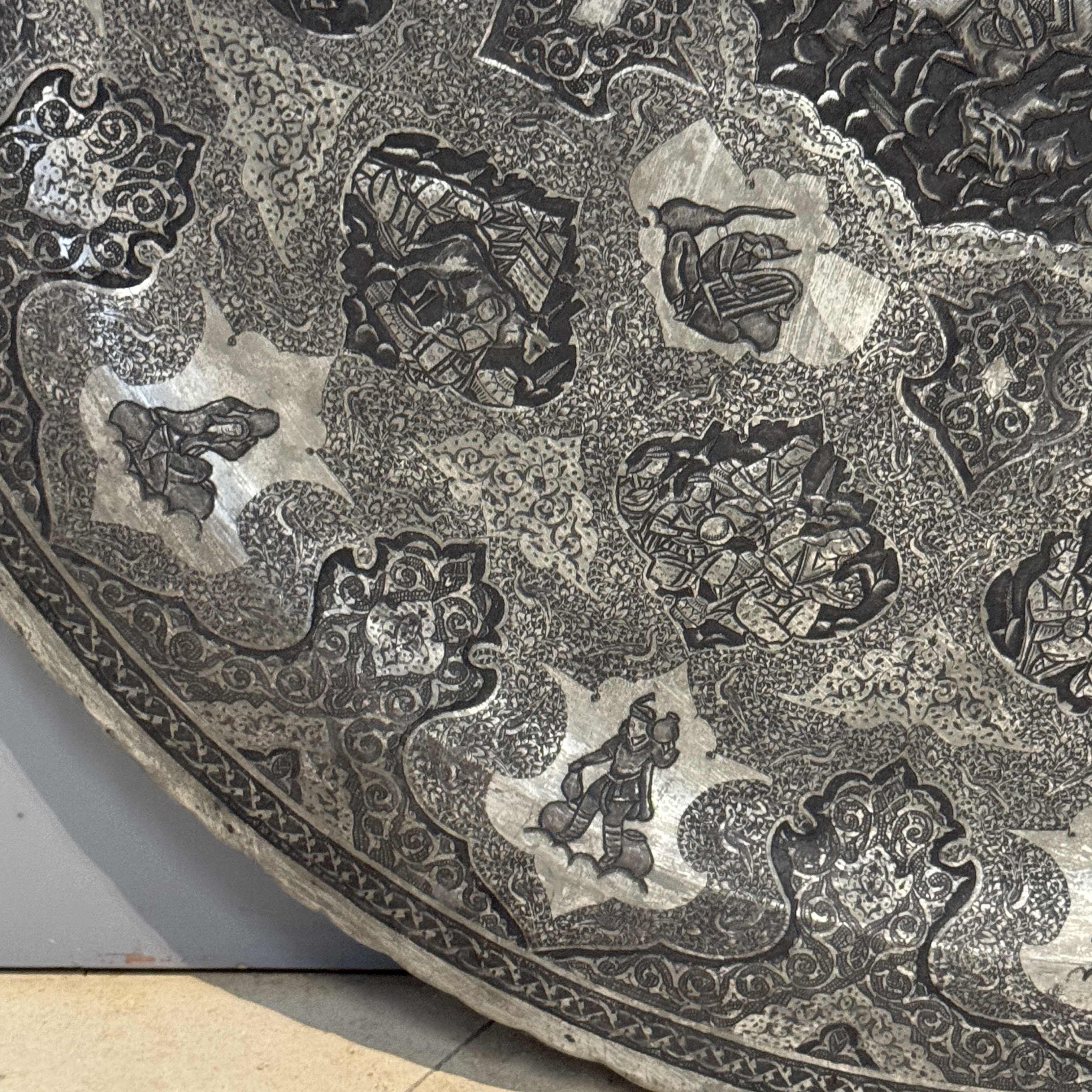 A large Persian engraved tinned-copper dish with narrative design — photo 2