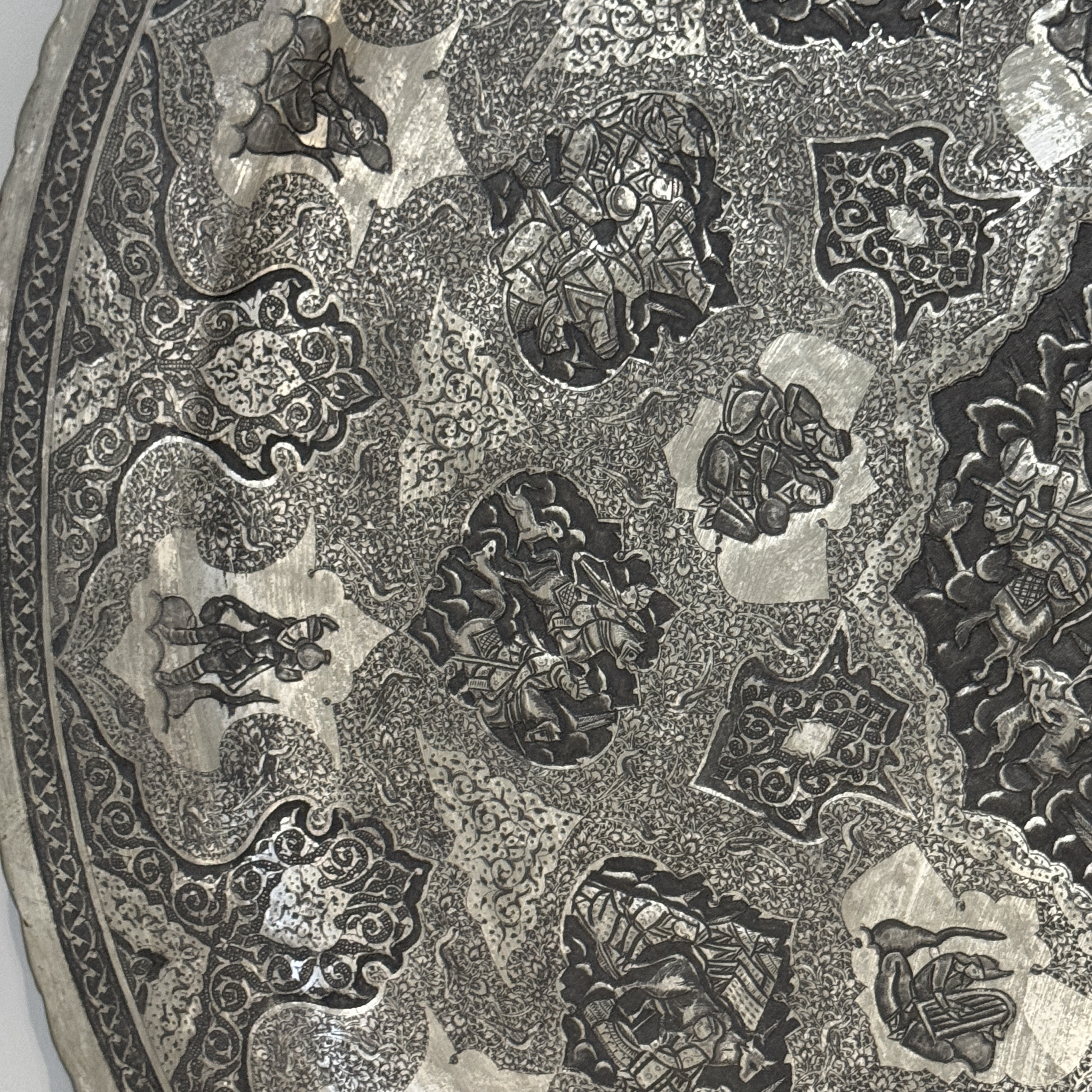 A large Persian engraved tinned-copper dish with narrative design — photo 3