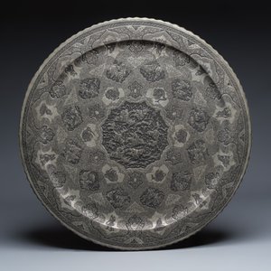 A large Persian engraved tinned-copper dish with narrative design — photo 1