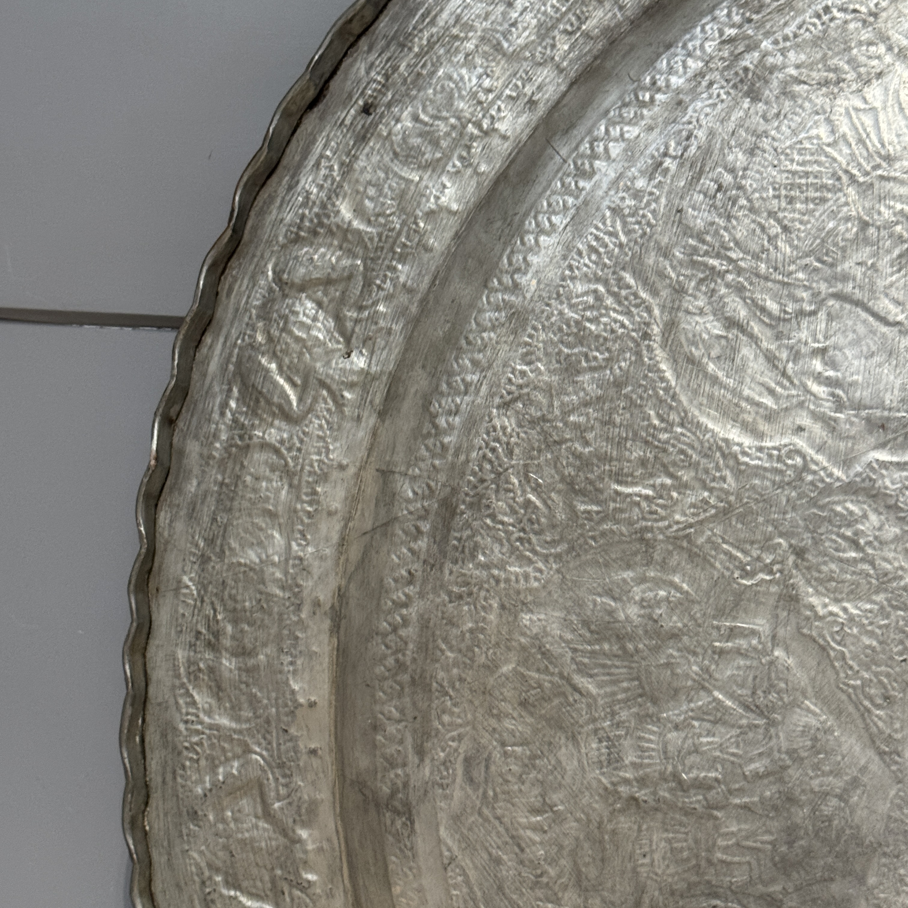 A large Persian engraved tinned-copper tray with narrative design — photo 25