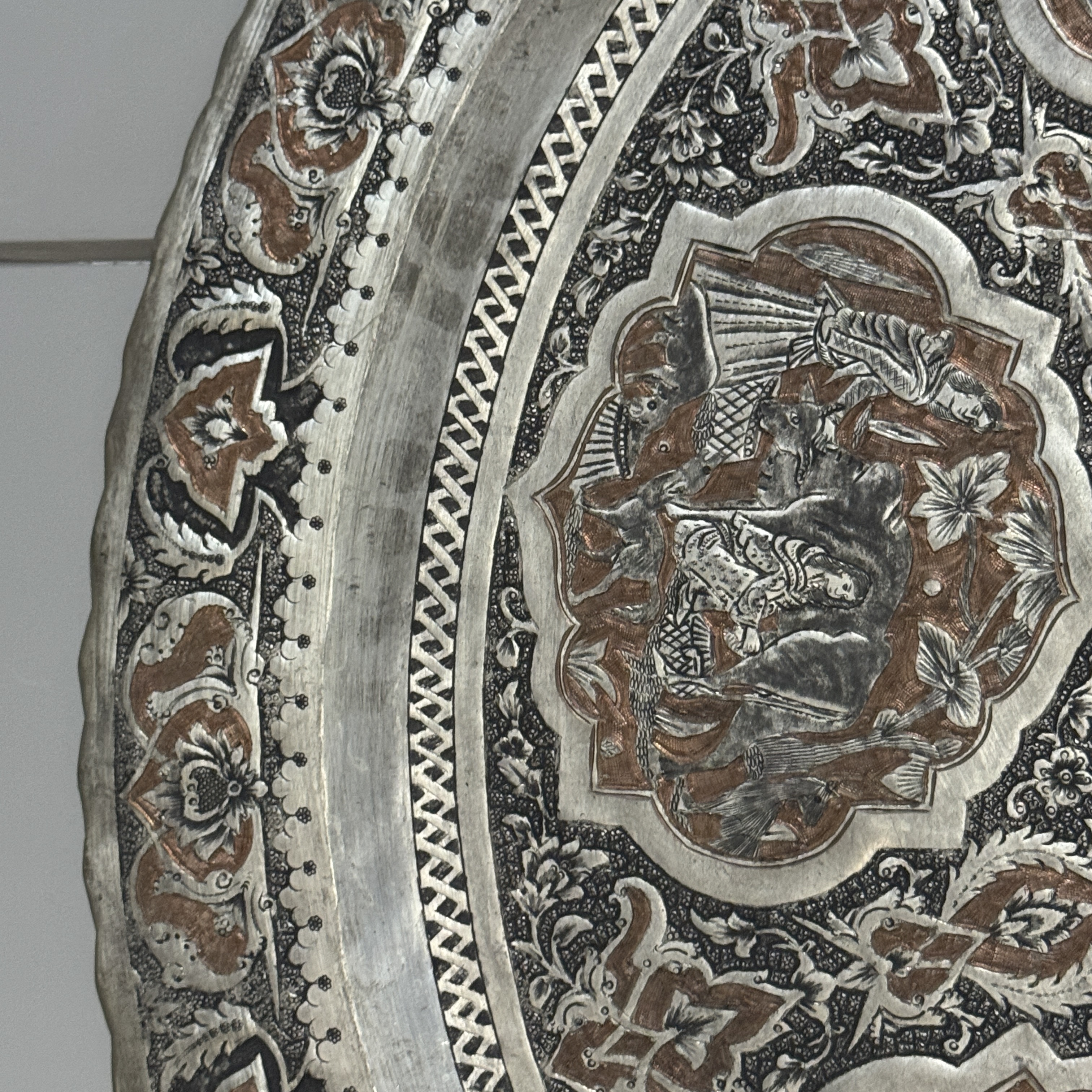 A large Persian engraved tinned-copper tray with narrative design — photo 4
